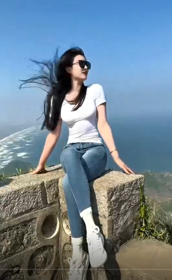 王小波：我们活在世上，无非想要明白些道理，遇见些有趣的事